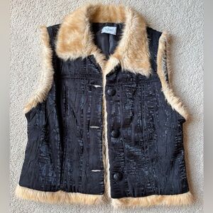 Le Kiwi Black and Tan Faux Fur Vest